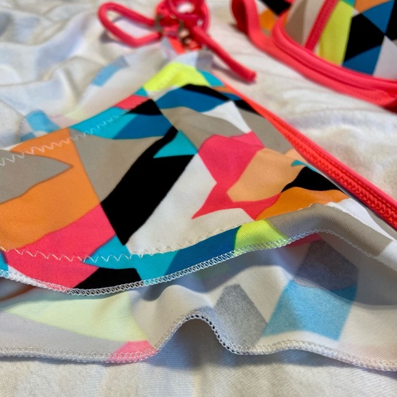 Abstract Bikini Swimsuit - Picture 4 of 4